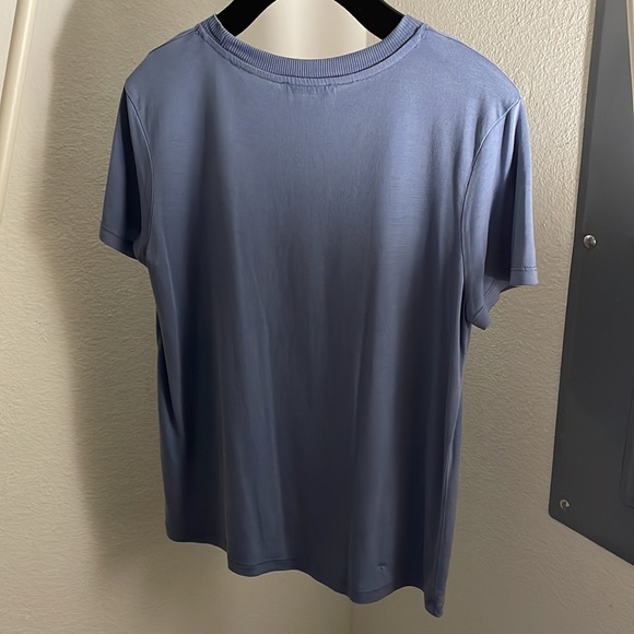 Zara, Women’s T-Shit - Picture 3 of 3